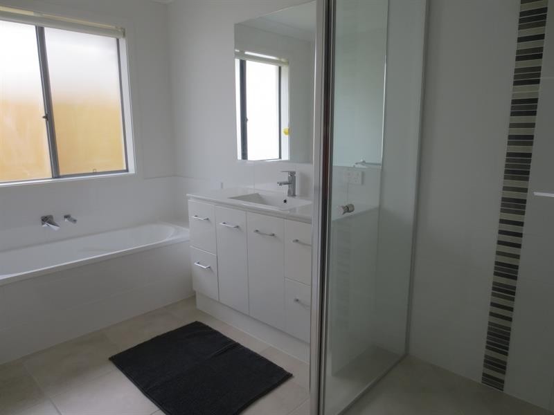 62 The Drive -, Yamba NSW 2464