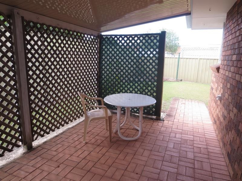 2/23 Casuarina Cl, Yamba NSW 2464