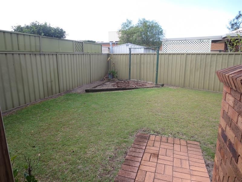 2/23 Casuarina Cl, Yamba NSW 2464