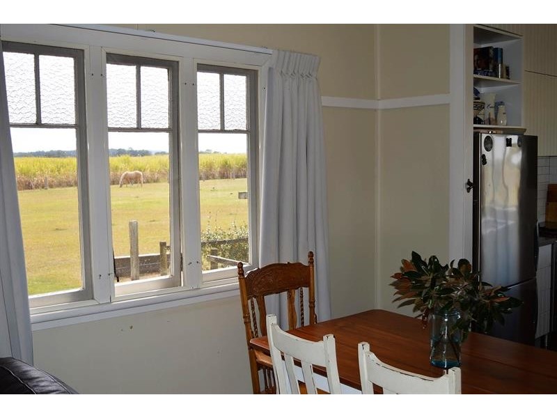 363 North Bank Road, Palmers Island NSW 2463