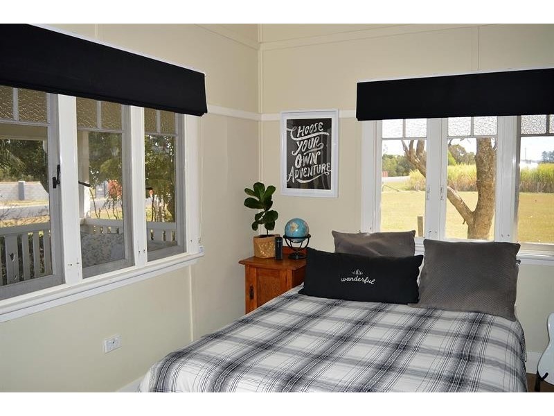 363 North Bank Road, Palmers Island NSW 2463