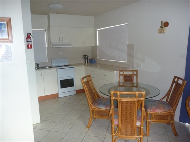 8/22 Clarence St, Yamba NSW 2464