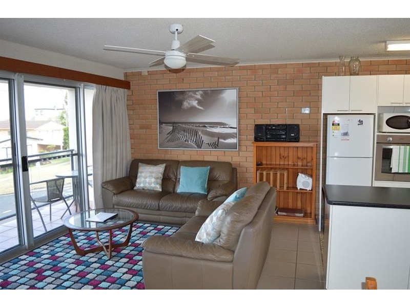 6/12 Clarence St, Yamba NSW 2464