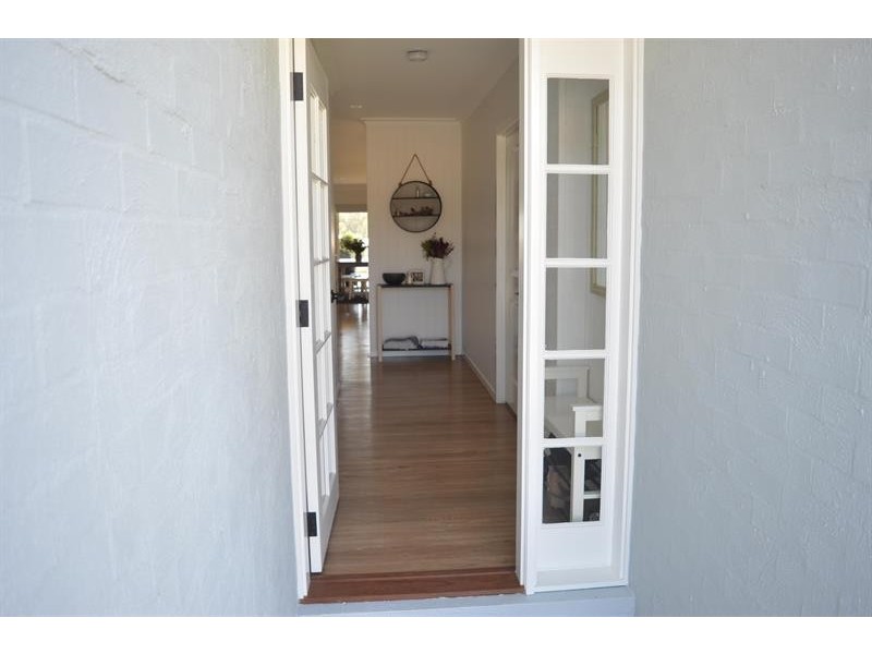 63 The Drive -, Yamba NSW 2464