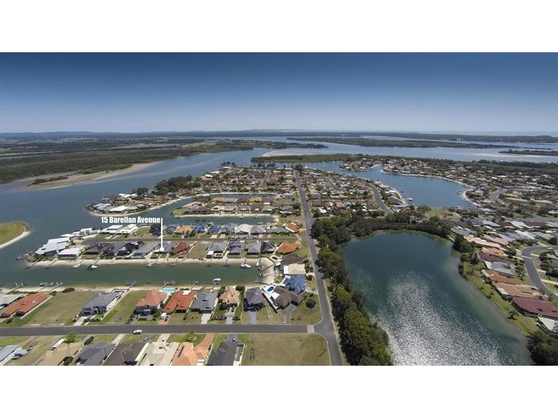 15 Barellan Ave, Yamba NSW 2464