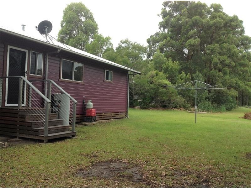 110 Emu Dr, Woombah NSW 2469