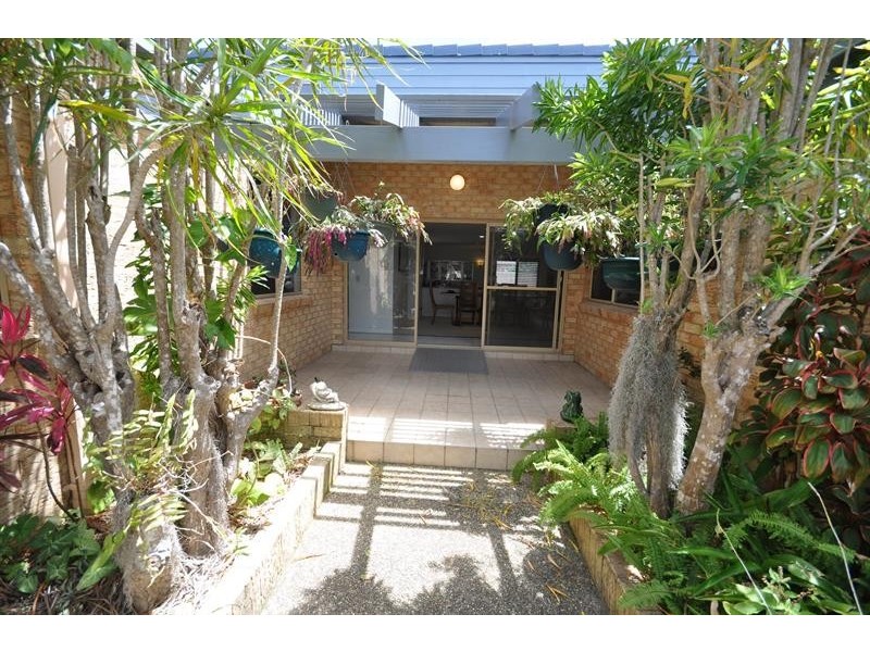 5 Palm Tce, Yamba NSW 2464