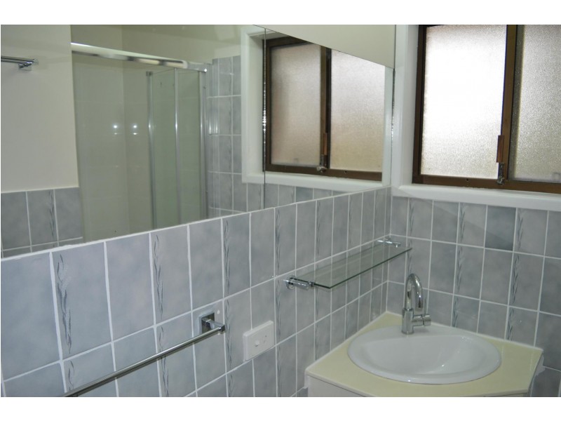 2/6 Roseland Avenue, Yamba NSW 2464