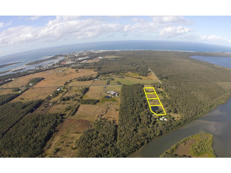 Lot 9/162 Carrs Drive, Yamba NSW 2464