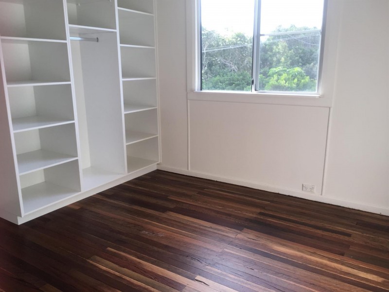 8 Poinsettia Cres, Brooms Head NSW 2463