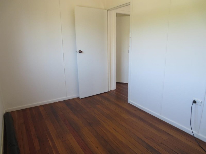 8 Poinsettia Cres, Brooms Head NSW 2463