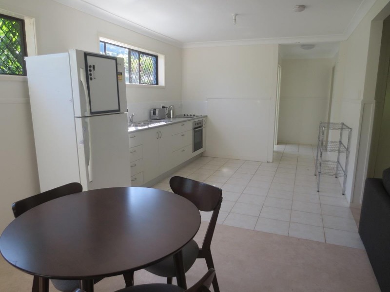 4B Endeavour St, Yamba NSW 2464