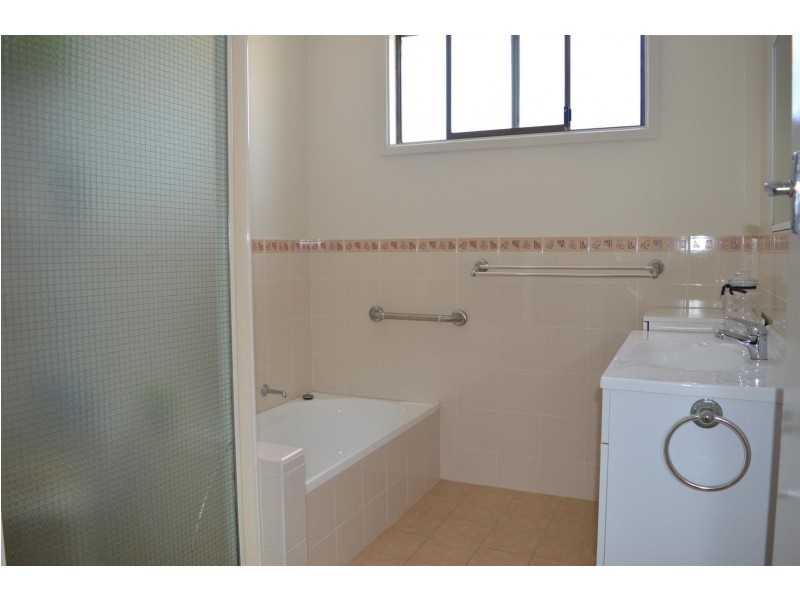 26 Coonawarra Court, Yamba NSW 2464