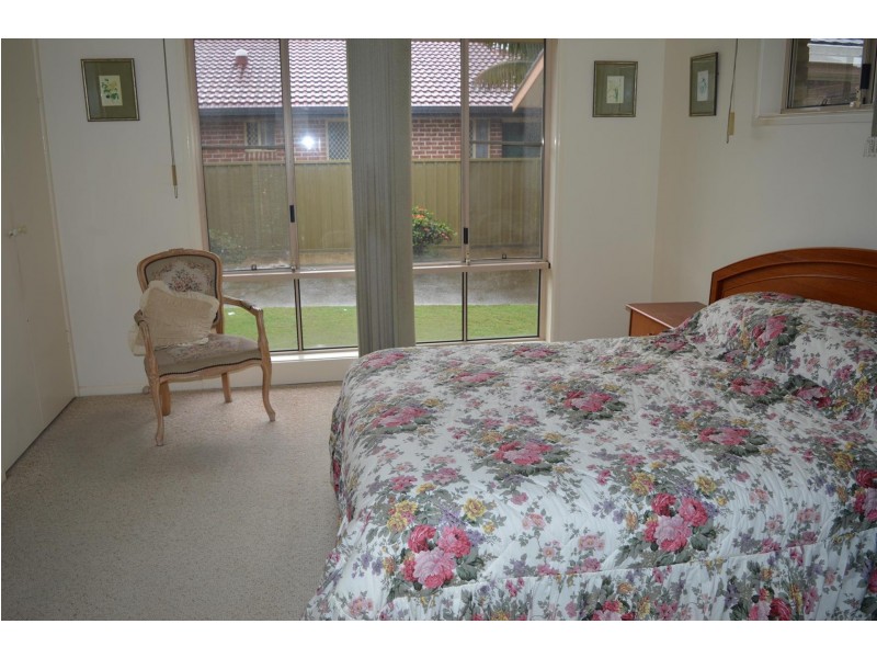 8 Palm Terrace, Yamba NSW 2464