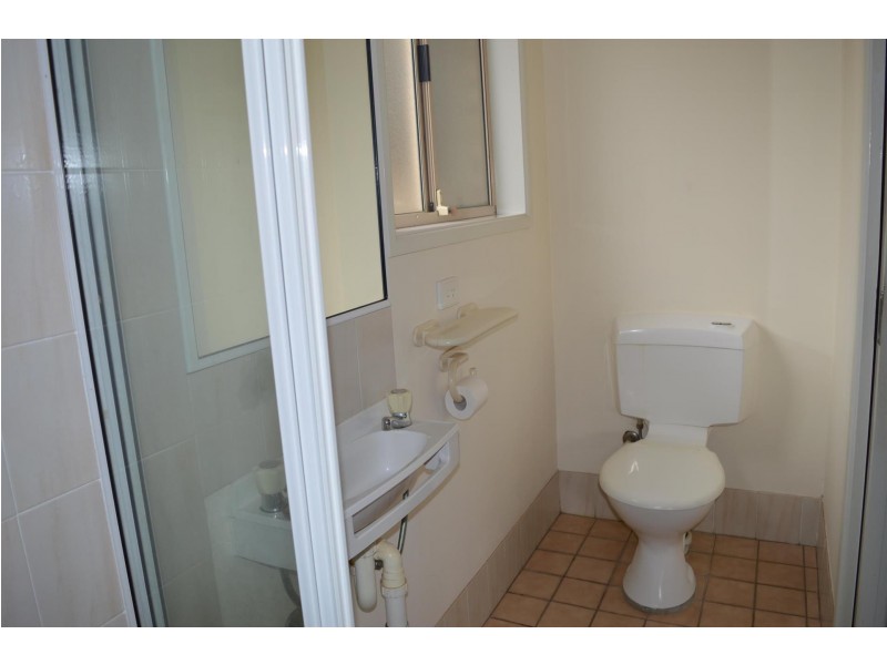 8 Palm Terrace, Yamba NSW 2464