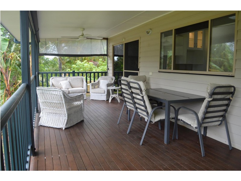 2 Yamba Street, Palmers Island NSW 2463