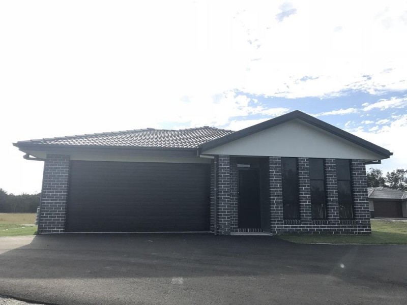136 Carrs Drive, Yamba NSW 2464