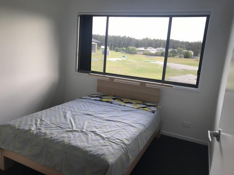 136 Carrs Drive, Yamba NSW 2464