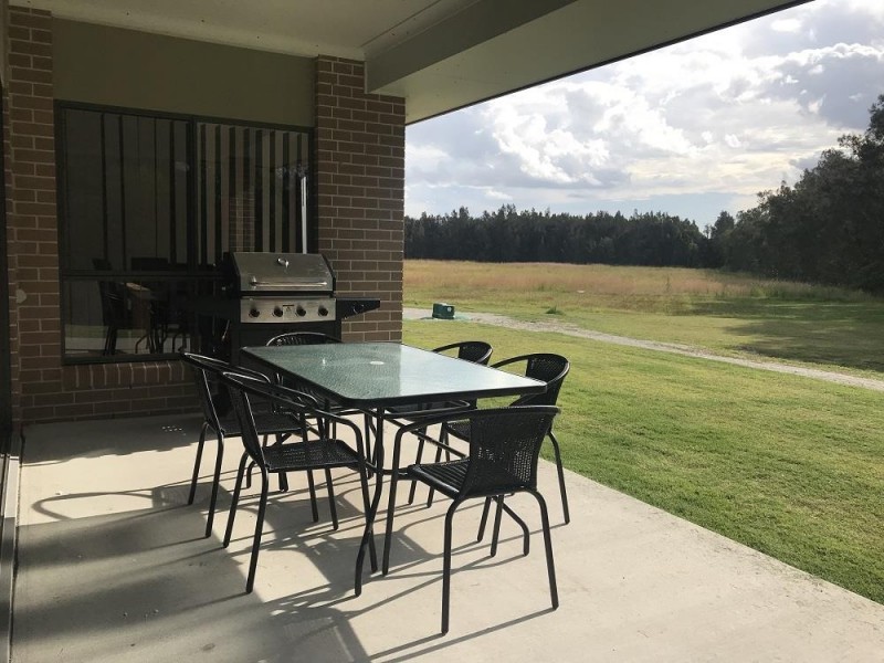 136 Carrs Drive, Yamba NSW 2464