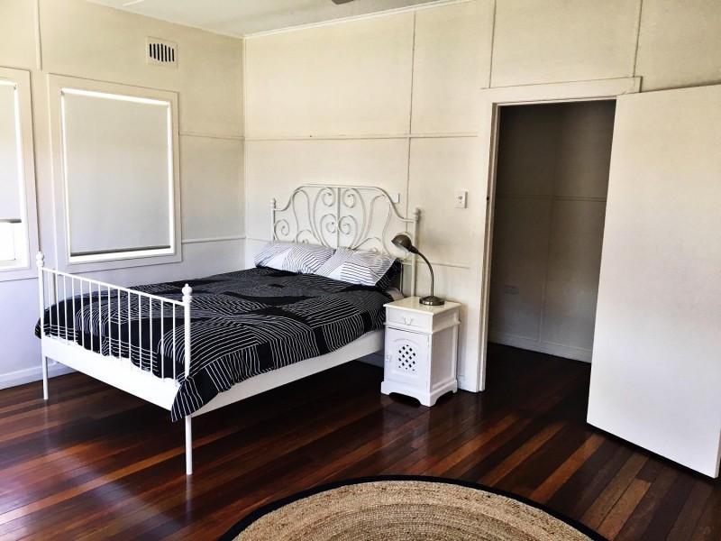 20 Beach Street, Yamba NSW 2464