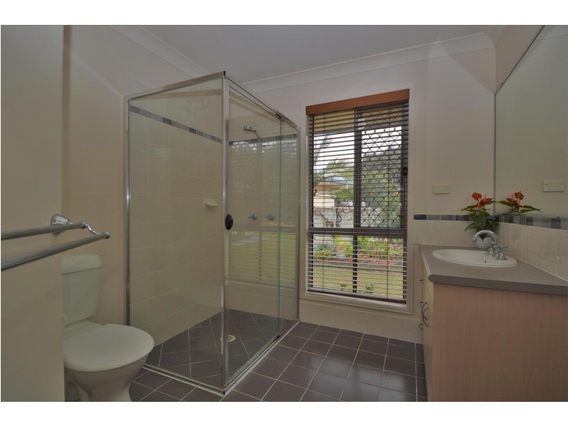 5 Newport Island Circuit, Yamba NSW 2464