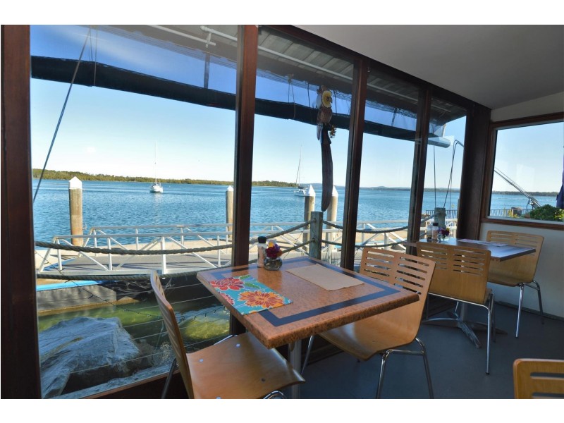 2a Charles Street, Iluka NSW 2466