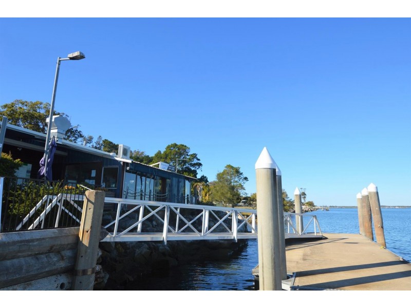 2a Charles Street, Iluka NSW 2466