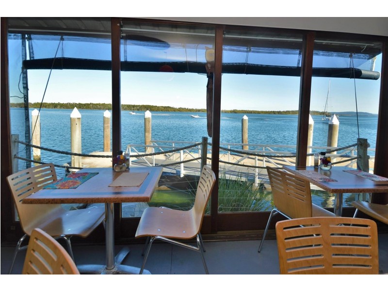 2a Charles Street, Iluka NSW 2466