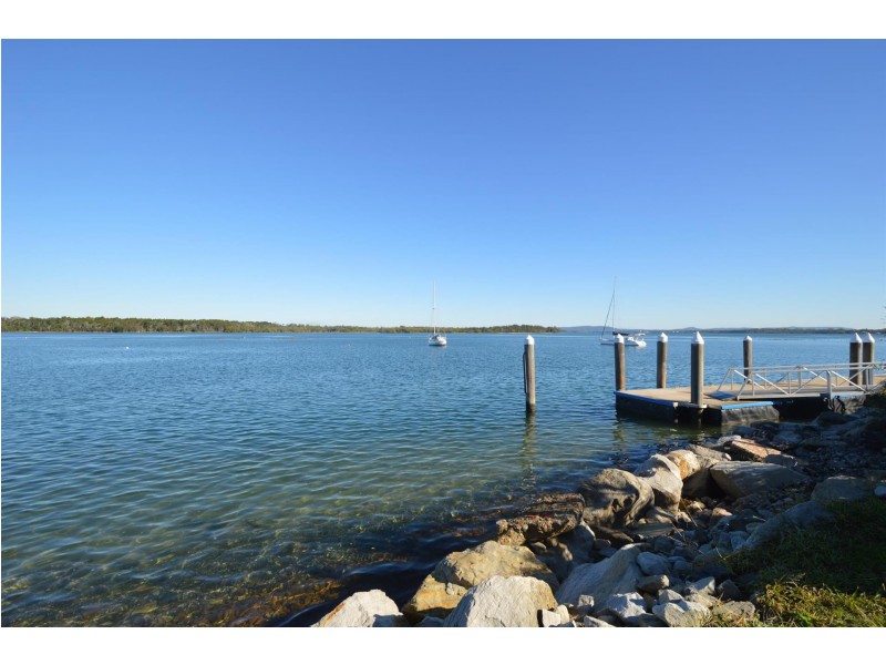 2a Charles Street, Iluka NSW 2466