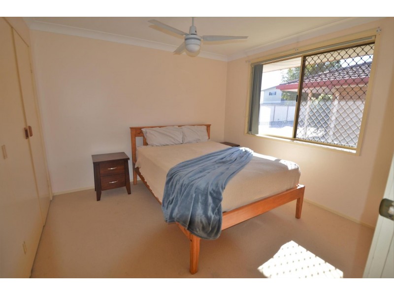 2/63 Melaleuca Drive, Yamba NSW 2464