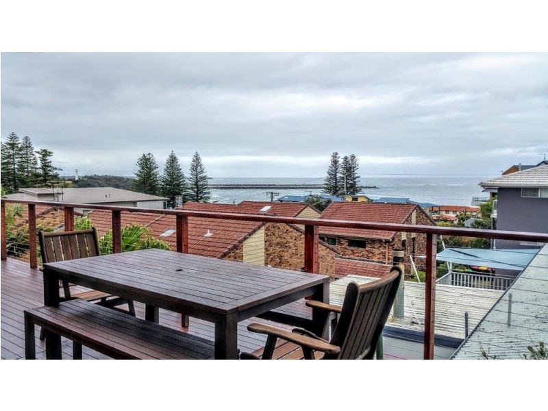 2/3 Church  Street, Yamba NSW 2464