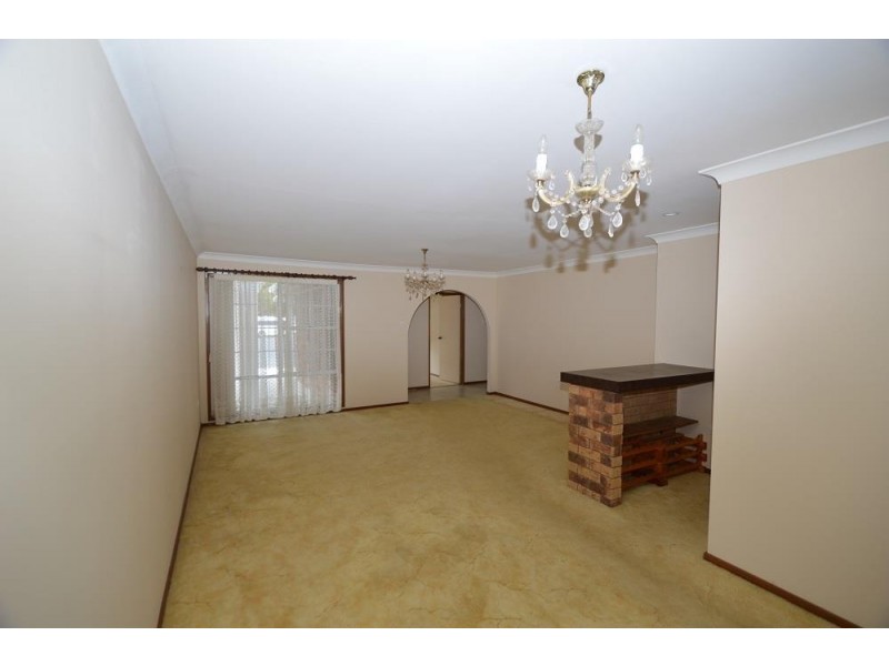 27 Binnacle Court, Yamba NSW 2464