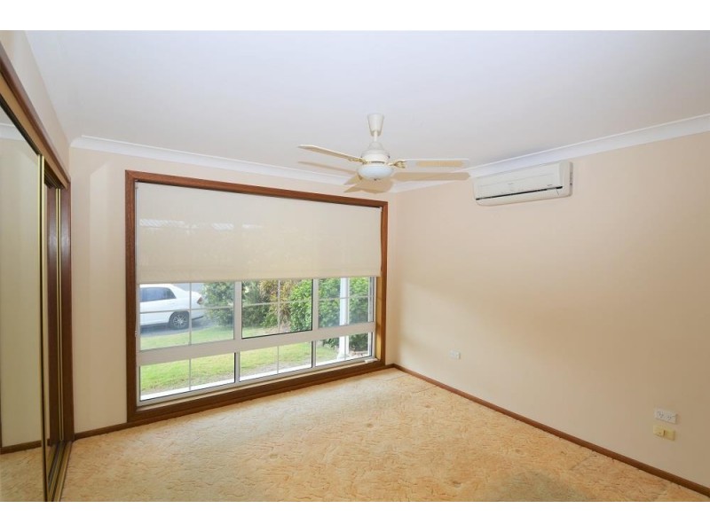 27 Binnacle Court, Yamba NSW 2464