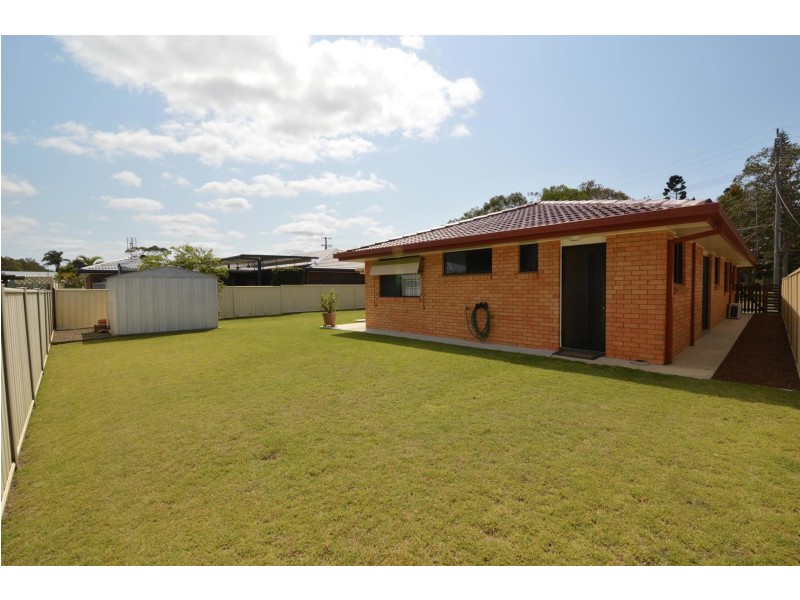 14 Coonawarra Court, Yamba NSW 2464