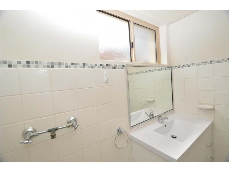 4/8-10 High Street, Yamba NSW 2464