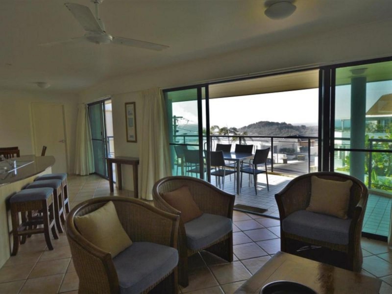 27/4 Queen  Street, Yamba NSW 2464