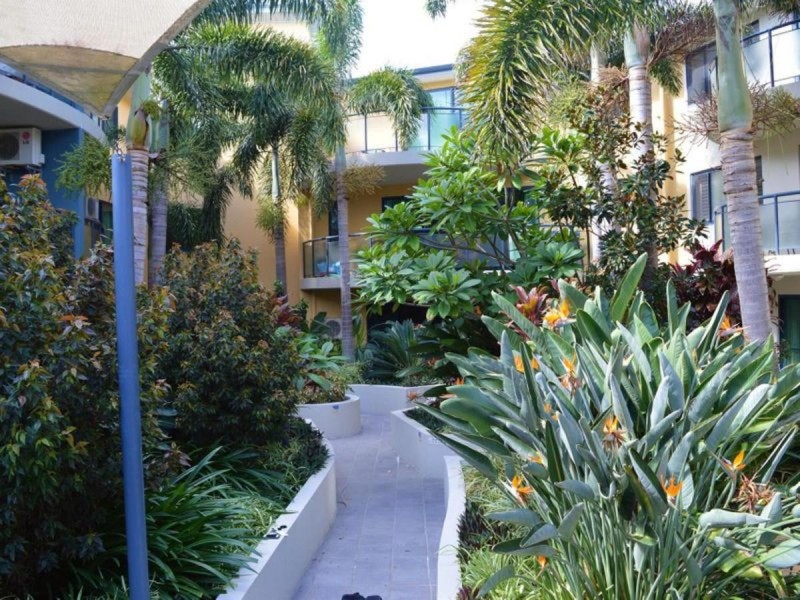 27/4 Queen  Street, Yamba NSW 2464