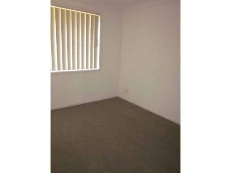 4 Palm Terrace, Yamba NSW 2464