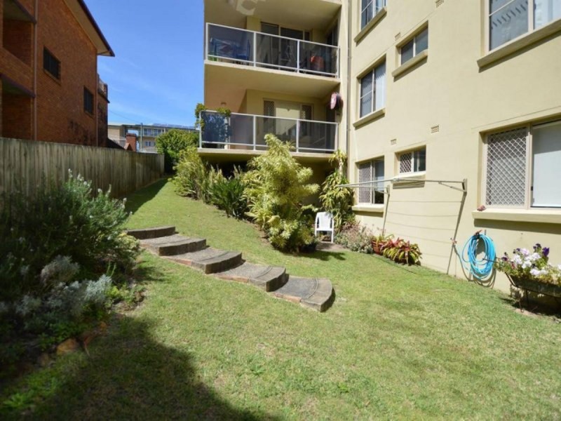 4/8-10 High Street, Yamba NSW 2464