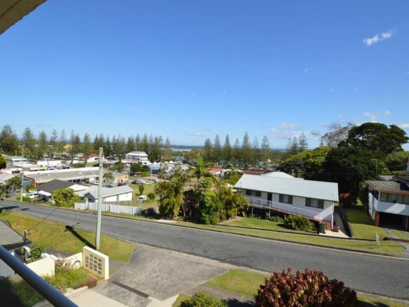 4/8-10 High Street, Yamba NSW 2464