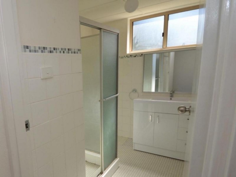 4/8-10 High Street, Yamba NSW 2464