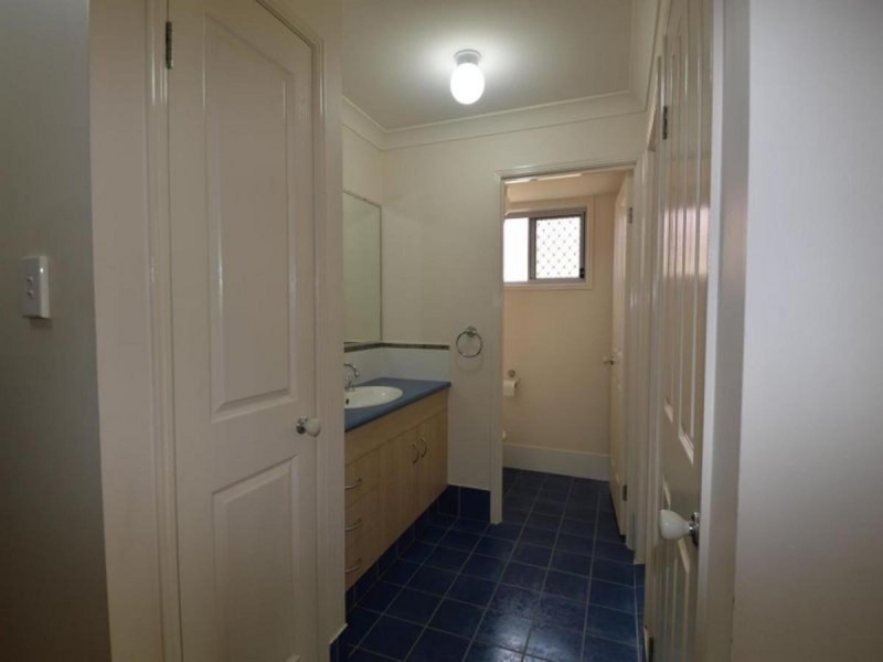 5 Newport Island Circuit, Yamba NSW 2464