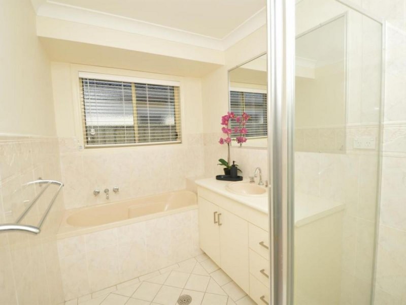 1 Nabilla Court, Yamba NSW 2464