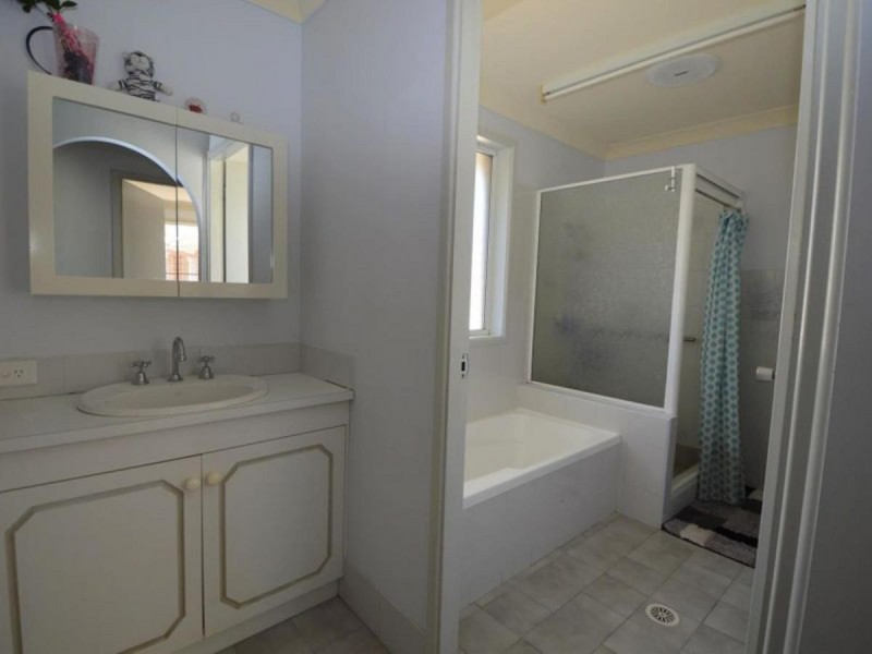 2/16 Heron Court, Yamba NSW 2464