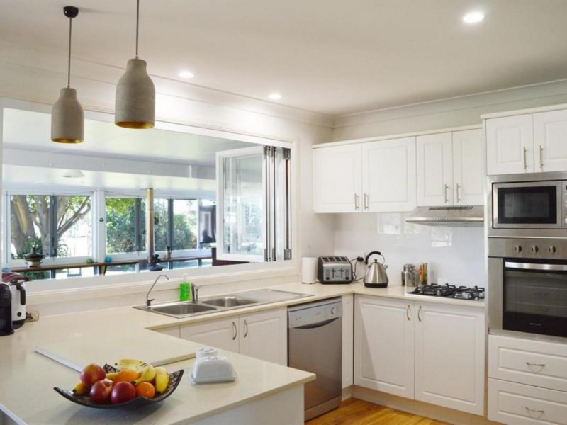 260 School Road, Palmers Island NSW 2463