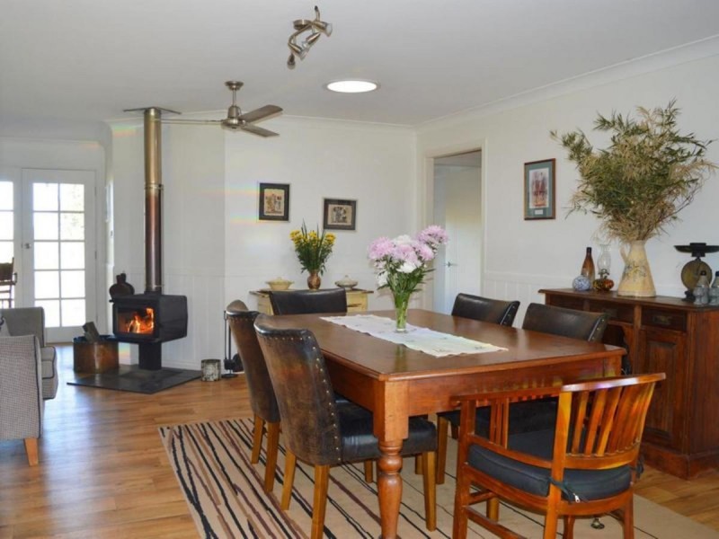 260 School Road, Palmers Island NSW 2463