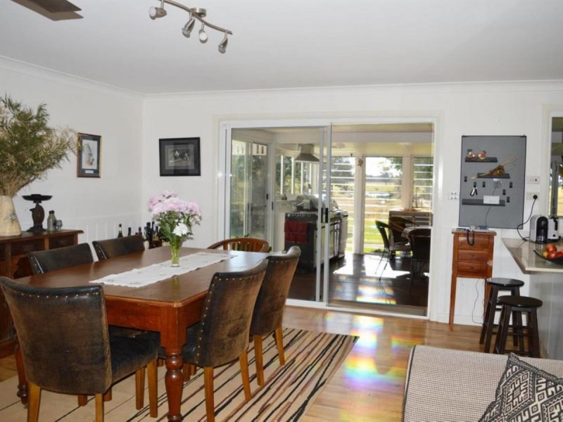 260 School Road, Palmers Island NSW 2463