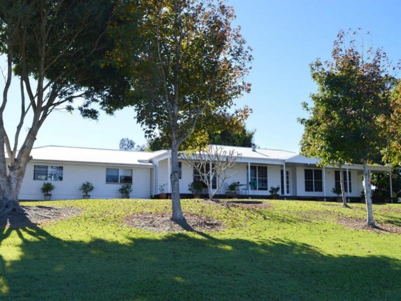 260 School Road, Palmers Island NSW 2463