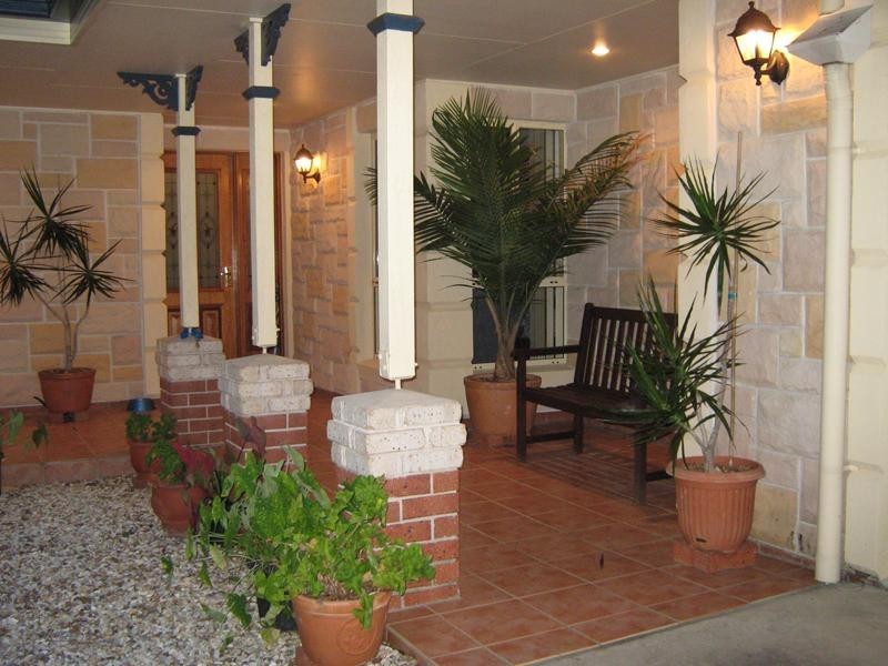 52 Malabar Ave, Uki NSW 2484