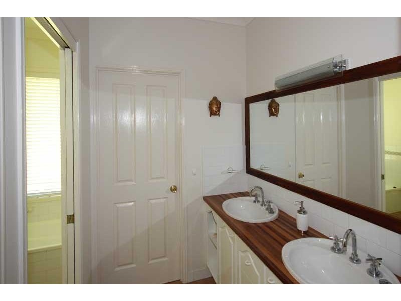 64 The Grove -, Murwillumbah NSW 2484